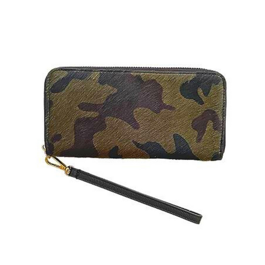 The Messina Wristlet