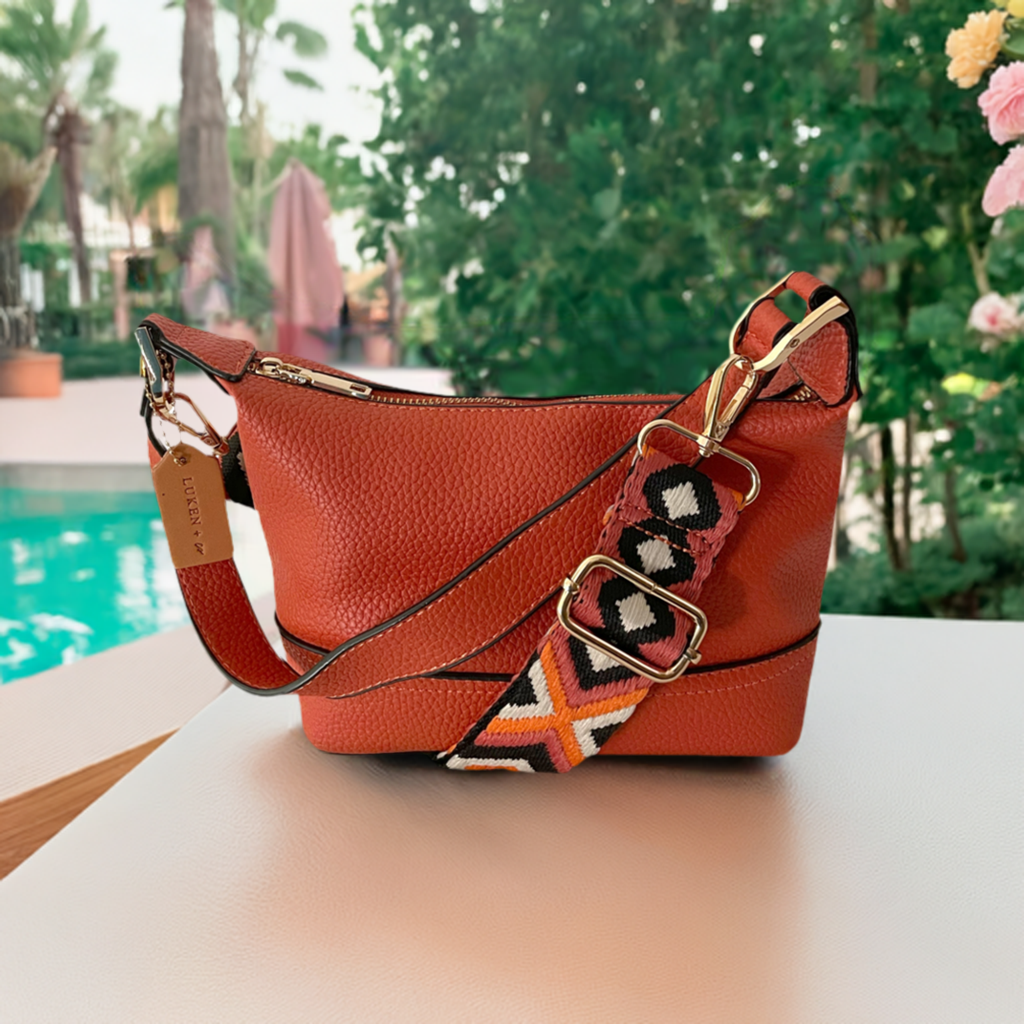 The Lisa Crossbody/Shoulder Bag